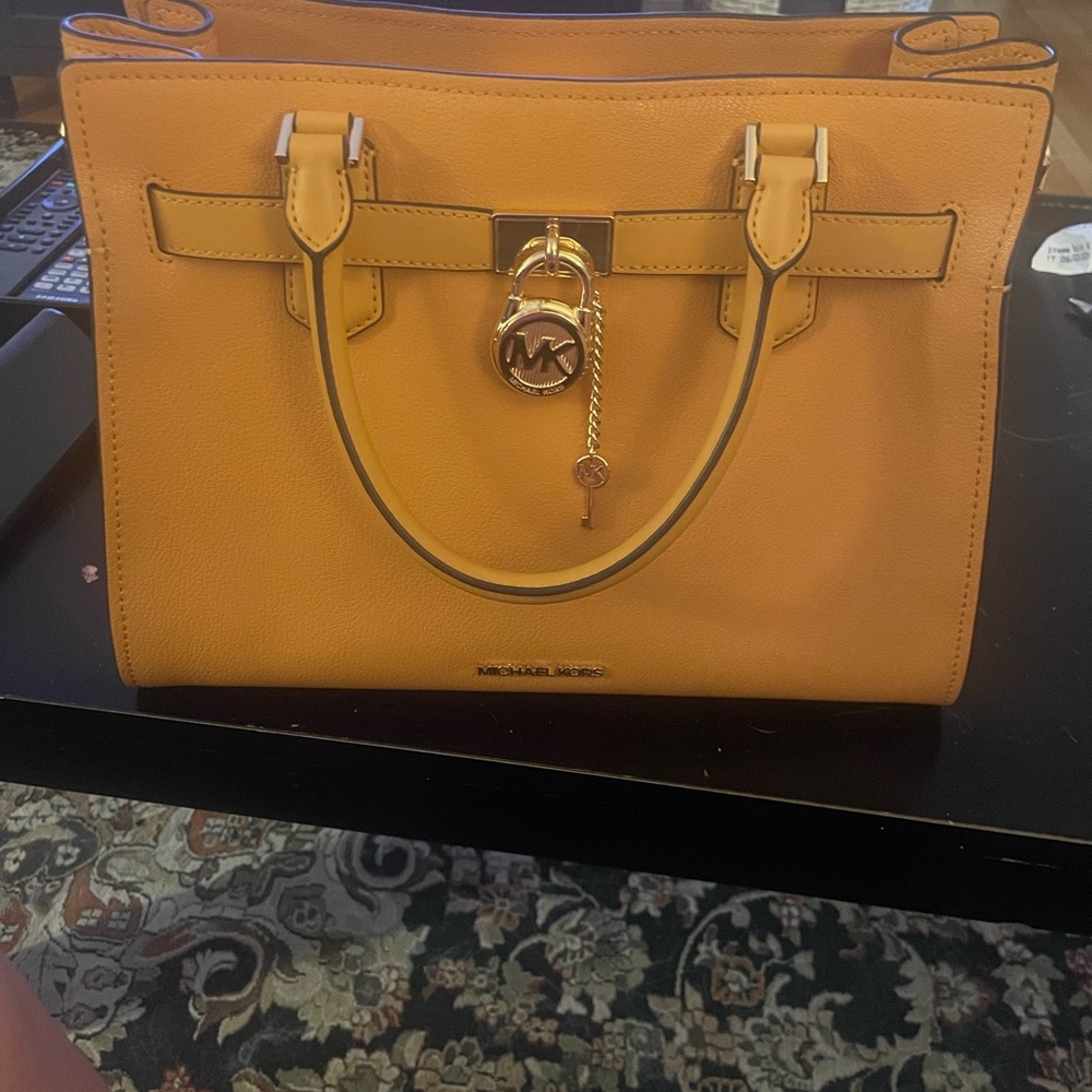 Authentic “Cider” Michael Kors bag.
